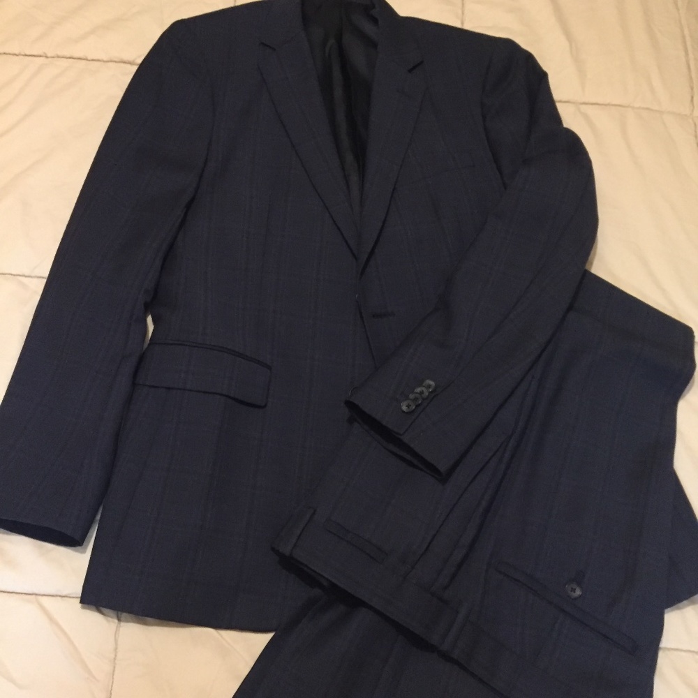 Theory Mens Suit Brand New